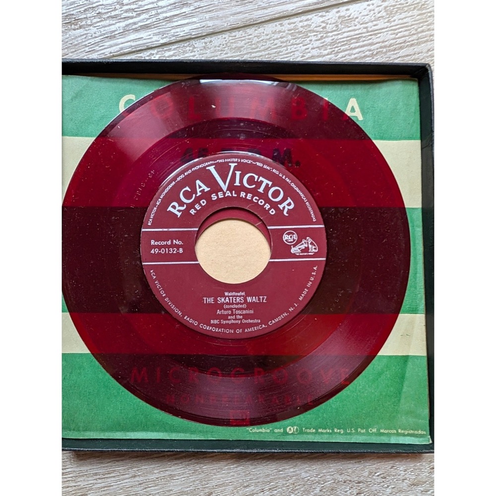 RCA Victor Red Seal 49-0132 Arturo Toscanini The Skaters Waltz Red Vinyl 45 RPM